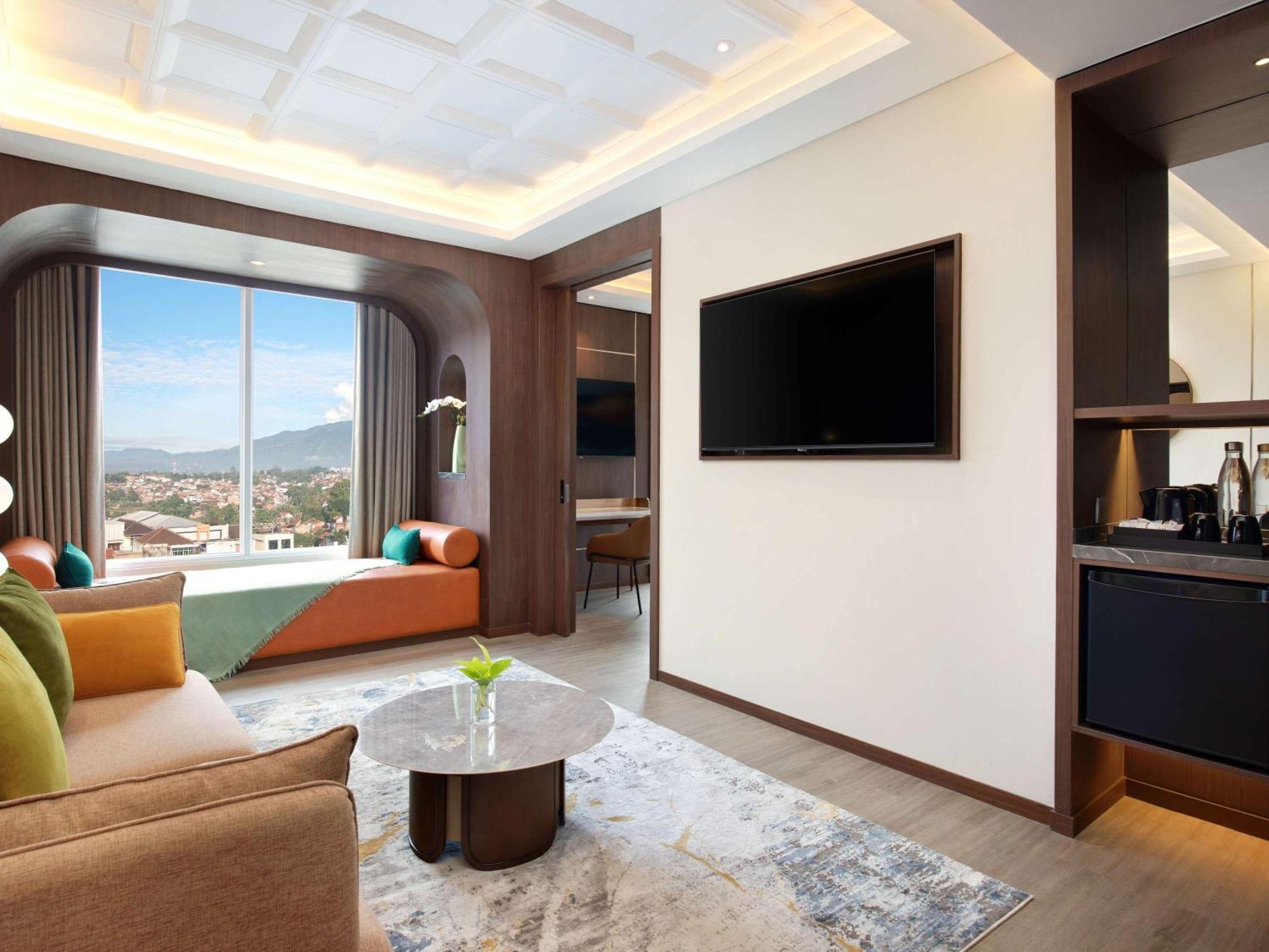 Mercure Garut City Center Ngoại thất bức ảnh