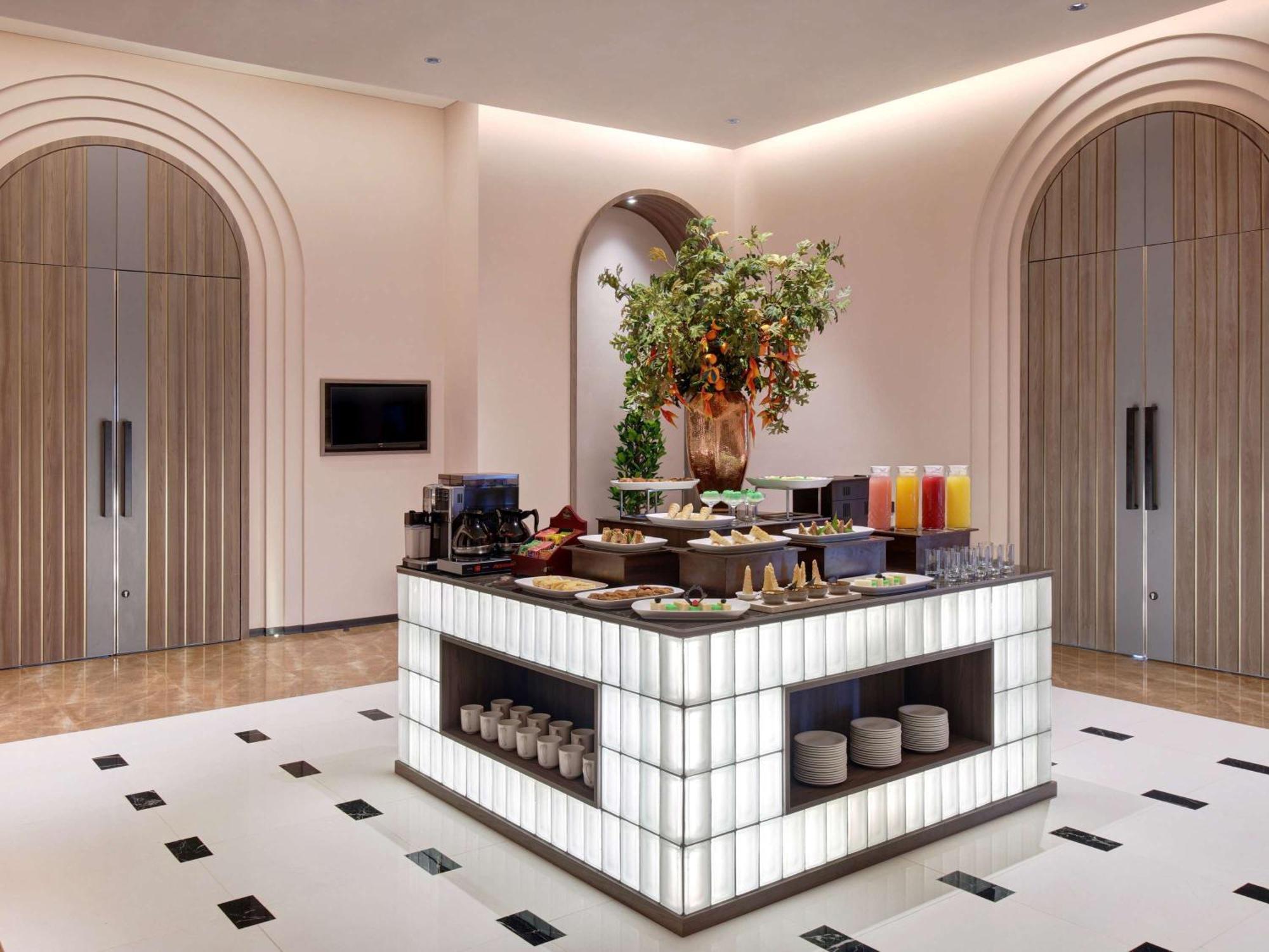 Mercure Garut City Center Ngoại thất bức ảnh